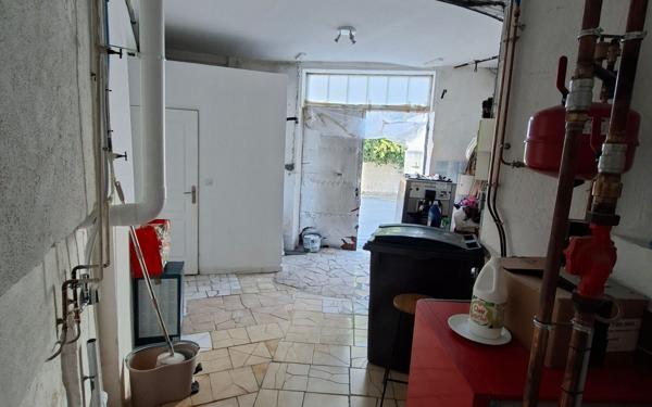 Maison à vendre    6 pièces •  Pont-l'Abbé-d'Arnoult