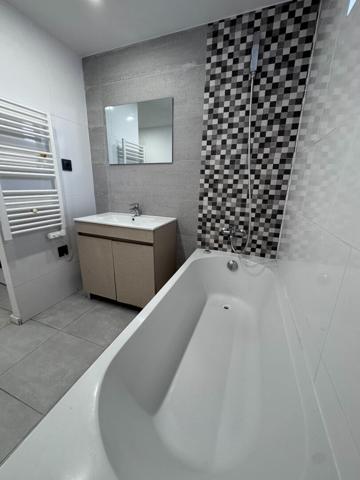 Appartement 4 pièce(s) 95 m2 , Quimperle