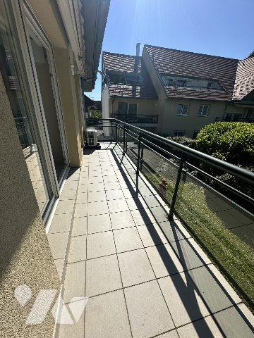 APPARTEMENT TYPE F2 avec TERRASSE et GARAGE