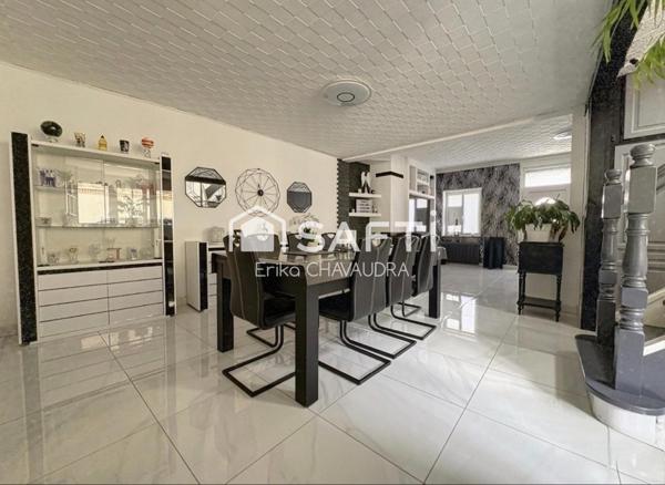 MAISON INDIVIDUELLE 4 CHAMBRES JARDIN  CAVE GARAGE