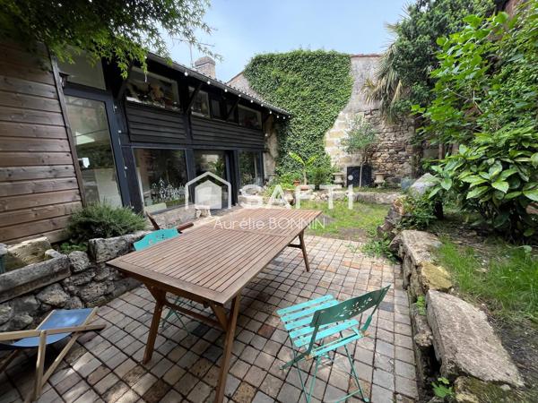 Bordeaux proche du CHU - Échoppe bordelaise repensée par un architecte  disposant d'un Jardin intimiste