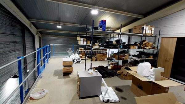 Location                                                      Bureau
                        
                     7 pièces                      160 m2                     à Castres