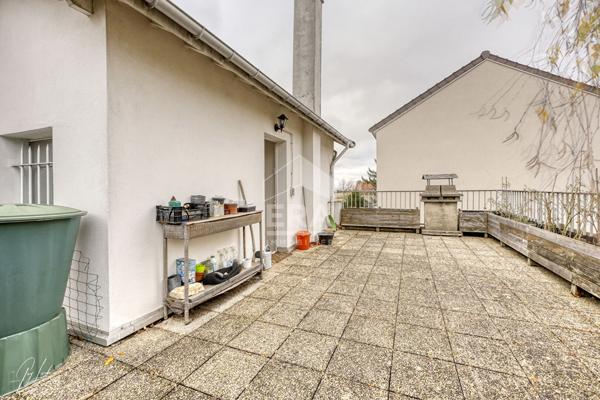 Les Bruyères - Maison contemporaine 193 m², 6 chambres, jardin sud, double parking