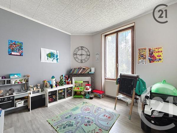 Maison à vendre  5 pièces - 122,42 m2 POIGNY - 77