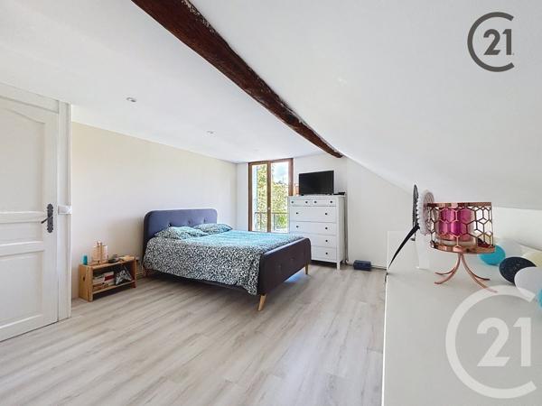 Maison à vendre  5 pièces - 122,42 m2 POIGNY - 77