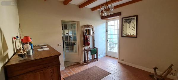 Achat - Maison | Maison de ville L'Éguille 17600 12 pièces 264 m 2 180 m 2