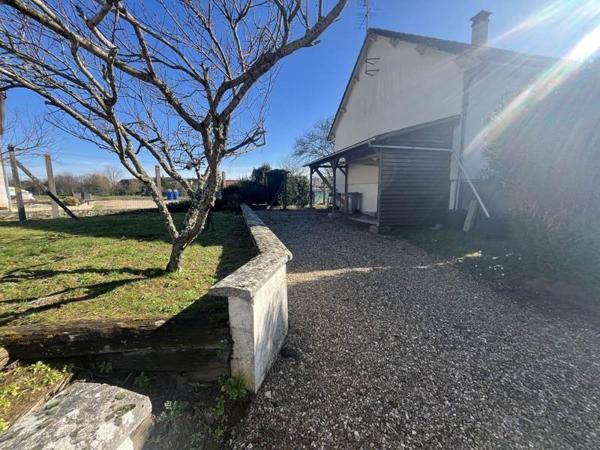 Maison à vendre |  Saint-Amand-Montrond |  5 pièces | 106 m²