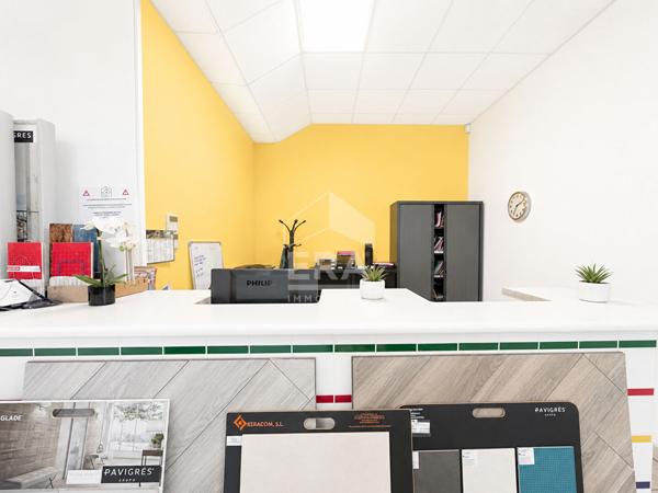 Bâtiments professionnels multi usage Zone d'activités Perpignan Nord