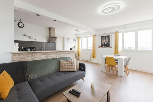 A découvrir en exclusivité: appartement de 89,6 m², composé de 3 chambres, avec balcon et ascenseur, buanderie et nombreux rangements