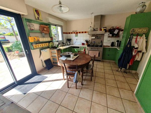 Maison Bourges 7 pièce(s) 180 m2