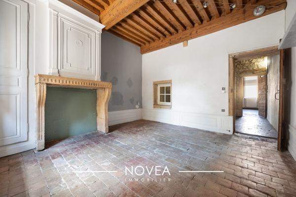 Maison de ville de caractère | 113 m² | Charme de l'ancien & fort potentiel