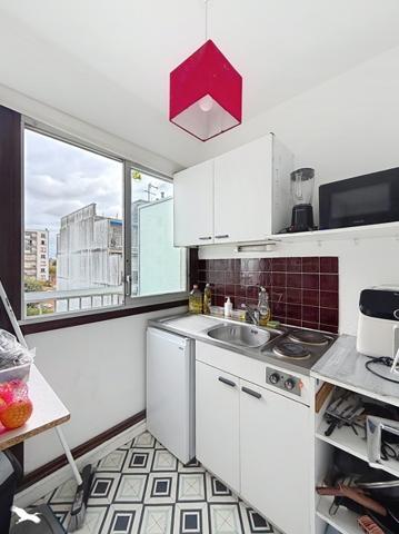 Appartement 125 000 € Bordeaux 1 pièce 23 m² DPE D