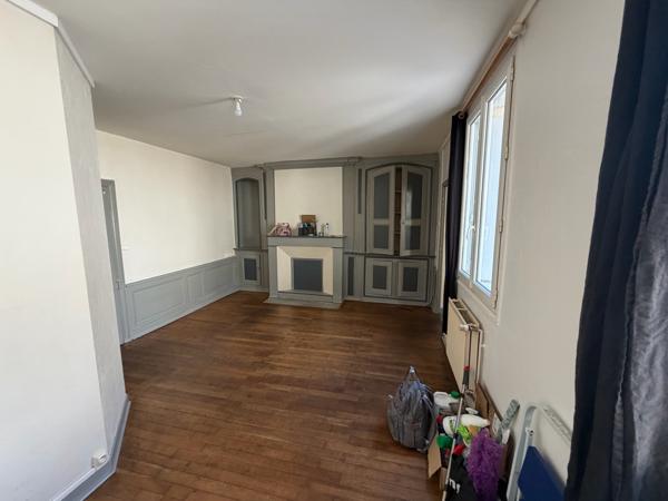 APPARTEMENT T3 - RDC - COUR - CABANON