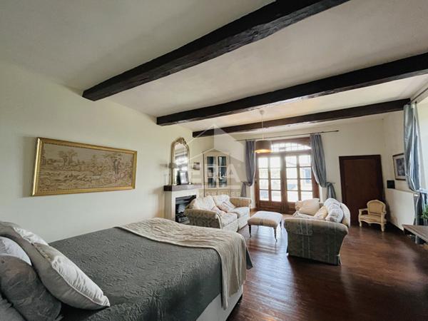 À vendre Domaine de charme à Buzon