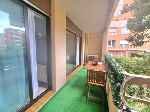 Appartement à vendre  2 pièces - 54,70 m2 MENTON - 06