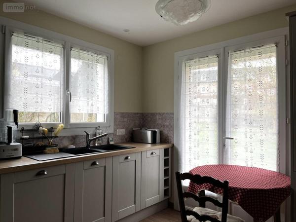 Maison à vendre à Brionne dans l'Eure (27800), ref : 27049-888