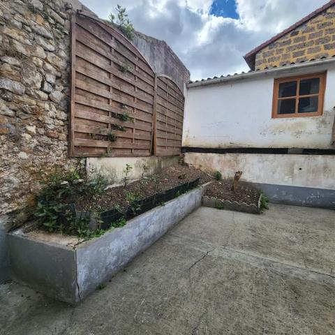 Achat - Maison Val-au-Perche 61130 3 pièces 75 m 2 104 m 2