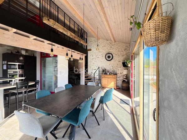 Maison en pierre de 162 m²