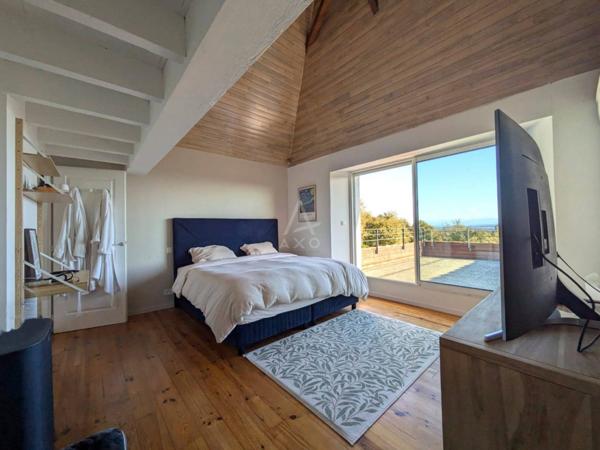 Superbe maison Béarnaise avec vue sur les Pyrénées