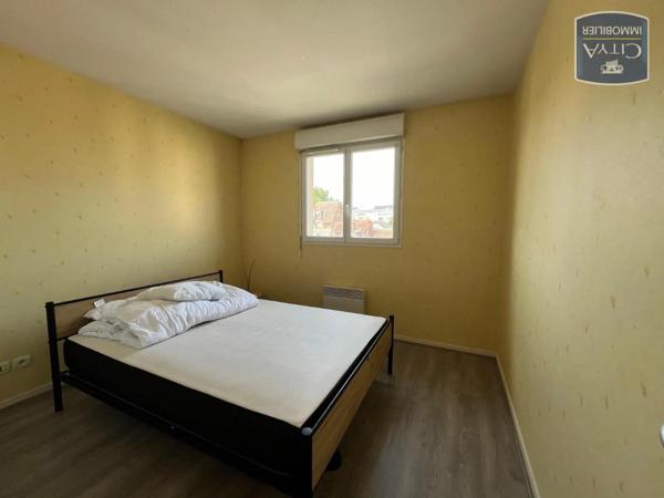 Appartement à louer 2 pièces 45.13m² Vierzon (18100)