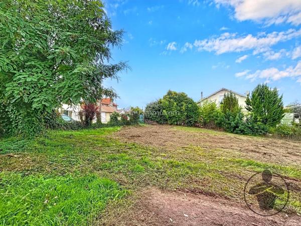 Vente Terrain 3472 m2 à Coutras