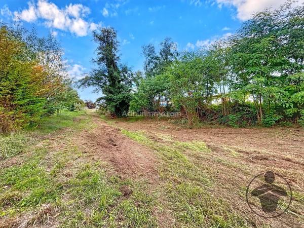 Vente Terrain 3472 m2 à Coutras