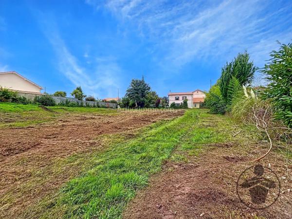 Vente Terrain 3472 m2 à Coutras