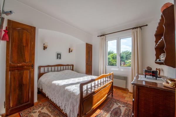 Villa à réinventer au cœur du Golfe de St-Tropez