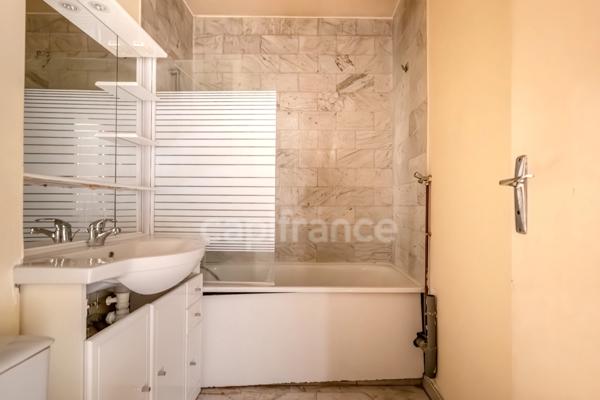 A vendre appartement 1 pièce Paris 15e arrondissement (75)