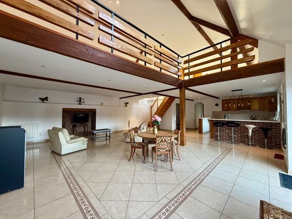 Maison Nogent Sur Eure 7 pièces 230m²