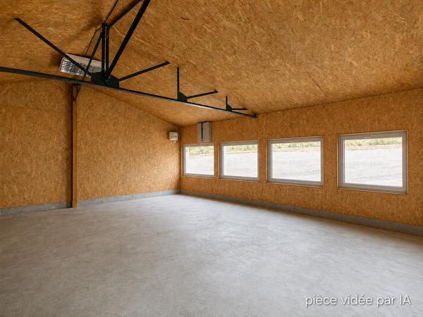 Maison
         6 pièces
        - 171 m² 210 000 € *