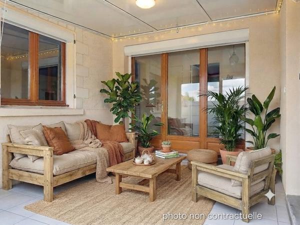 Maison
         6 pièces
        - 171 m² 210 000 € *