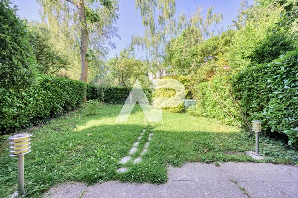 Sèvres Rive Gauche - Appartement avec jardin 448 000 € ** - Référence 573-S
