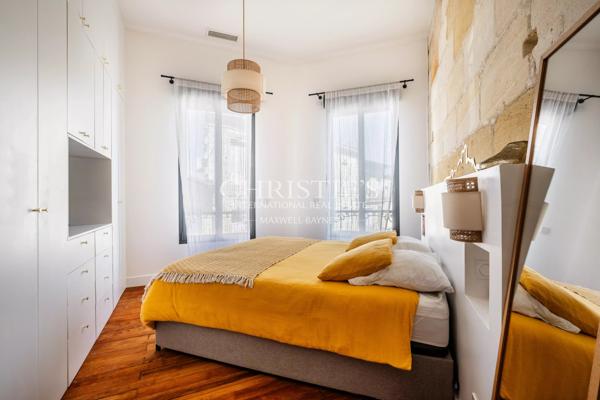 BOUSCAT CENTRE – MAISON EN PIERRE RÉNOVÉE de 86 m2 AVEC TERRASSE de 15 m2