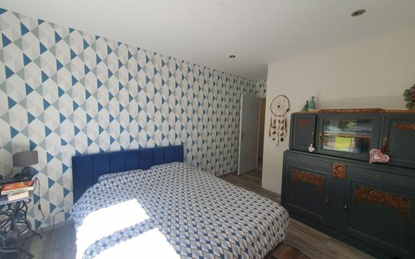 Maison à vendre    5 pièces •  Lablachère