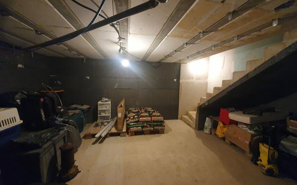 Maison à vendre    5 pièces •  Lablachère