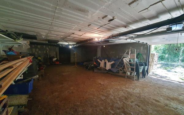 Maison à vendre    5 pièces •  Lablachère