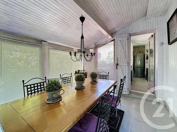 Maison à vendre  4 pièces - 131 m 2   GRIGNY  - 69