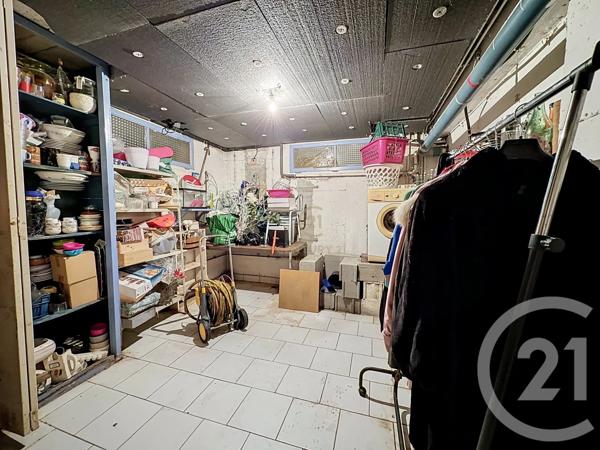 Maison à vendre  4 pièces - 131 m 2   GRIGNY  - 69