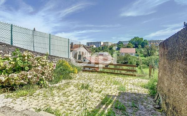 Maison à louer    3 pièces •  Neufchâteau