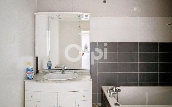 Maison à louer    3 pièces •  Neufchâteau