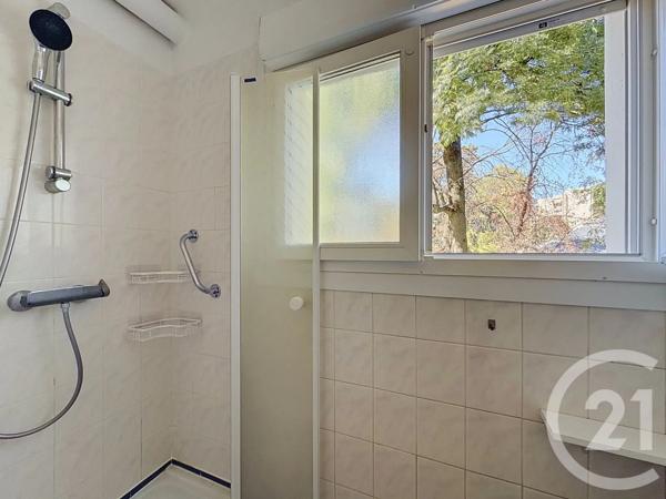Appartement F3 à vendre  3 pièces - 54,80 m 2   LYON  - 69005