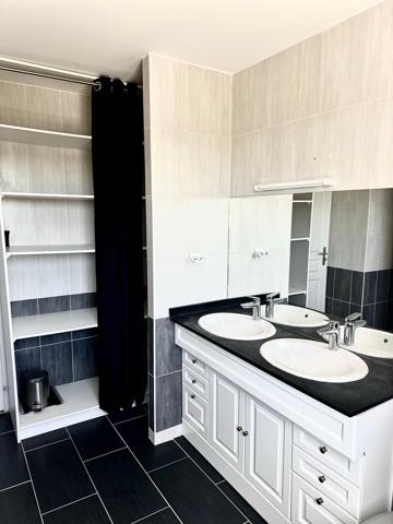 Maison familiale 5 pièces — Quartier Saint-Éloi, La Rochelle