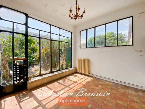 Charmante maison de ville avec jardin — Carpentras centre