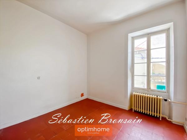 Charmante maison de ville avec jardin — Carpentras centre