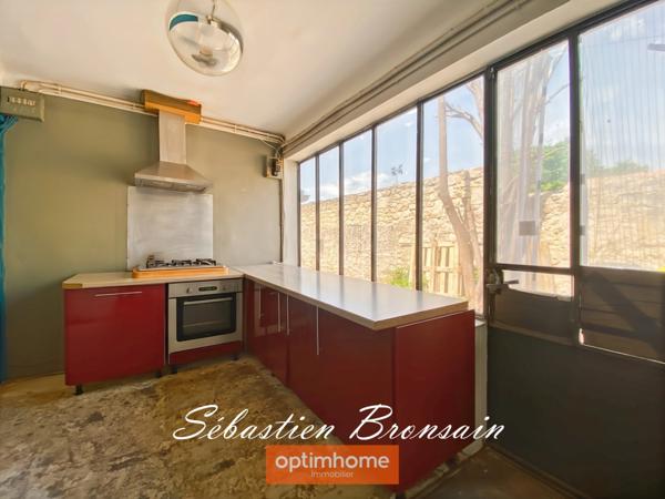 Charmante maison de ville avec jardin — Carpentras centre