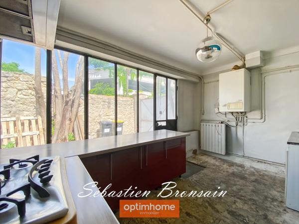 Charmante maison de ville avec jardin — Carpentras centre