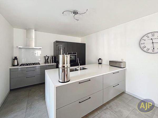 Vente maison Saint Andre De Cubzac : 443 100 € - AJP Immobilier Saint Andre de Cubzac