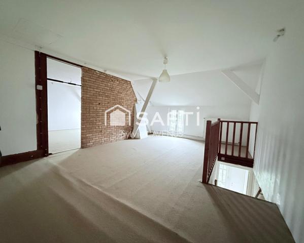 A VAILLY S/AISNE 02, MAISON DE 180 M2 AVEC CAVE ET GARAGE, SUR SON TERRAIN CLOS DE 685 M2.