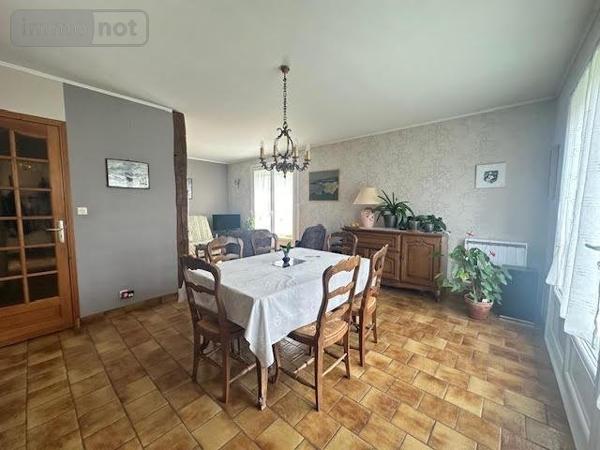 Maison individuelle à vendre à Amfreville-la-Mi-Voie en Seine-Maritime (76920), ref : 014/926